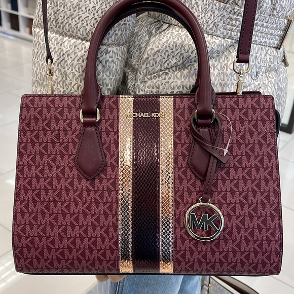 Michael Kors Sheila Medium Signature Logo and Metallic Satchel Crossbody CZ NWT - Picture 14 of 16